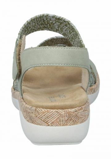 Босоножки на танкетке