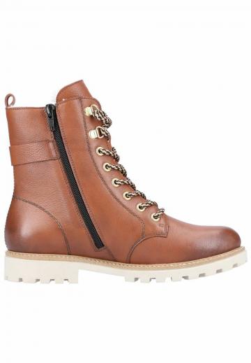 Ботинки на шнуровке