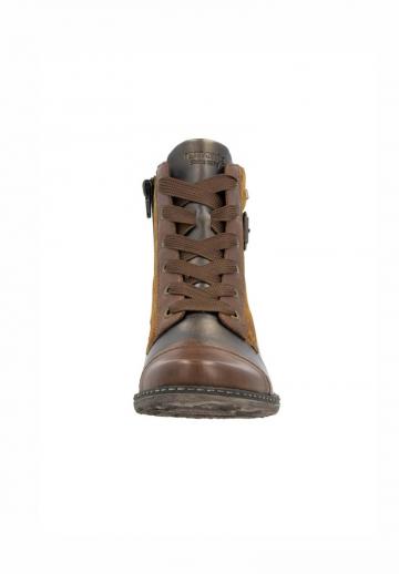 Ботинки на шнуровке