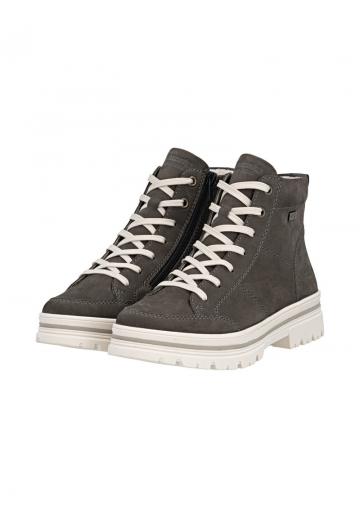 Ботинки на шнуровке