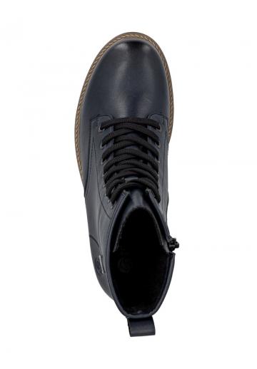 Ботинки на шнуровке