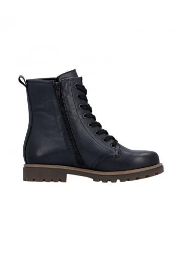 Ботинки на шнуровке