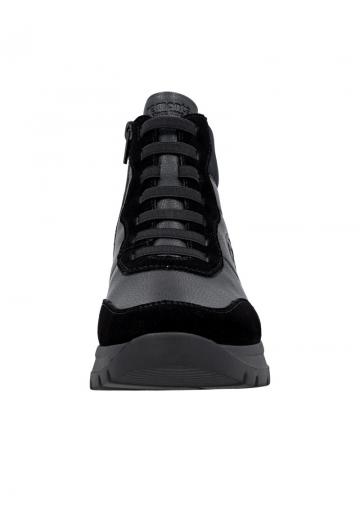 Широкие сапоги