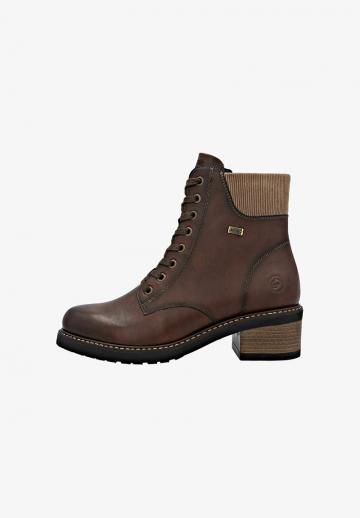 Ботинки на шнуровке