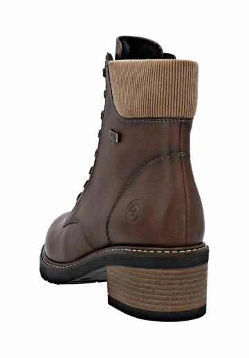 Ботинки на шнуровке