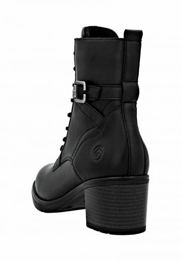 Ботинки на шнуровке