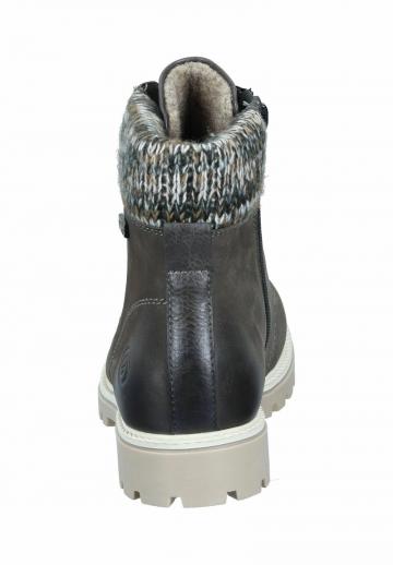 Ботинки на шнуровке