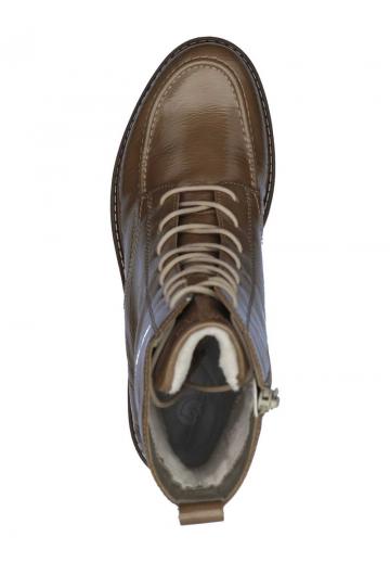 Ботинки на шнуровке