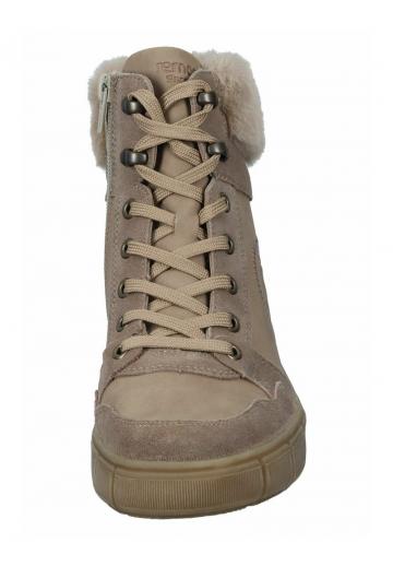 Зимние ботинки