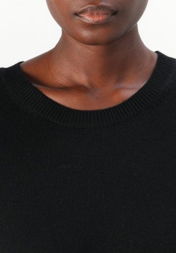 Вязаное платье