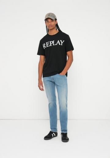 Узкие джинсы