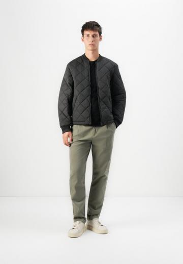 Куртка бомбер