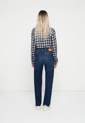 Свободные джинсы