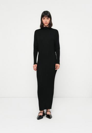 Платье макси