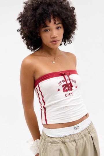 Топ без бретелек