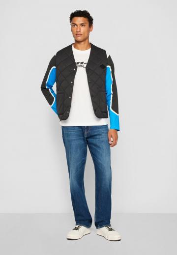 Свободные джинсы