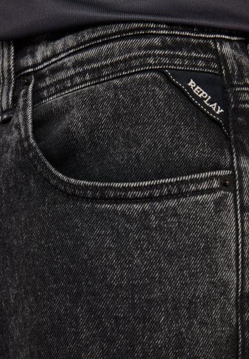 Свободные джинсы