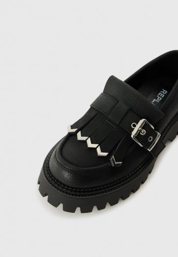 Полуботинки