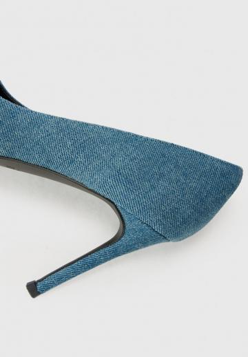 Туфли на высоком каблуке