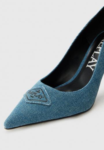 Туфли на высоком каблуке