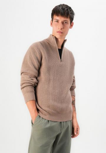 Пуловер