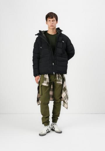 Зимняя куртка