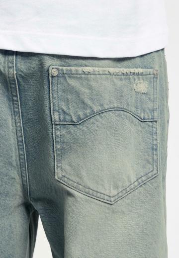 Прямые джинсы