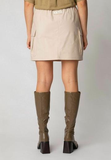 Юбка с накладными карманами