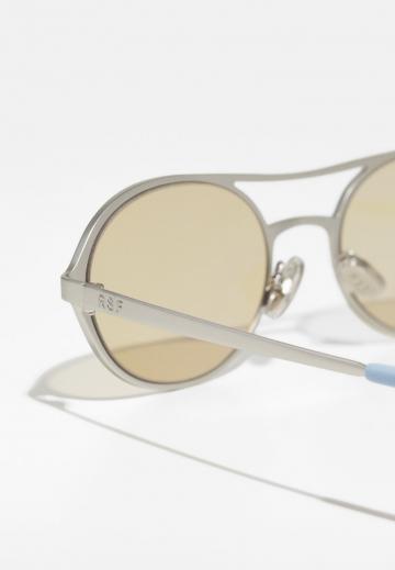 Солнечные очки