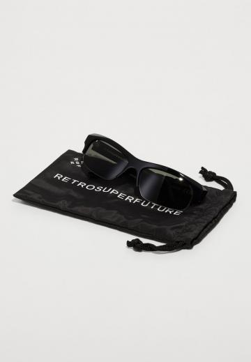 Солнечные очки