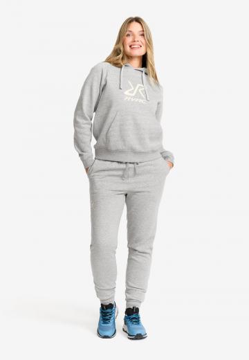 Спортивная толстовка