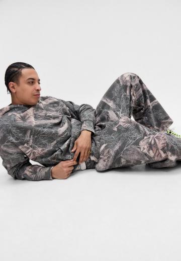 Спортивные штаны