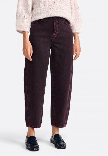 Короткие джинсы