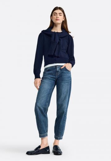 Короткие джинсы