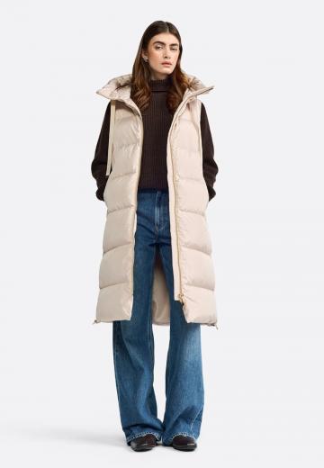 Длинный жилет