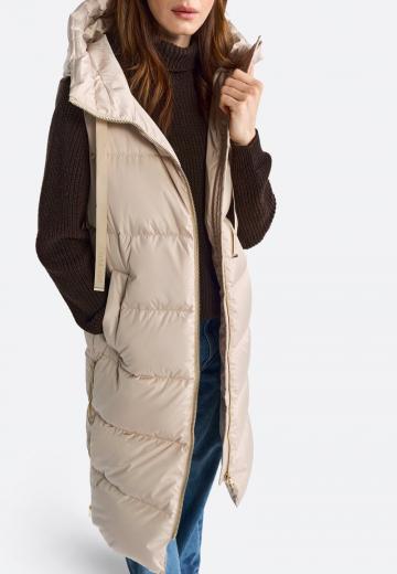 Длинный жилет