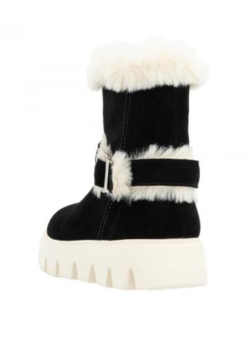 Зимние ботинки