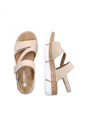 Босоножки на танкетке