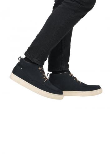 Зимние ботинки