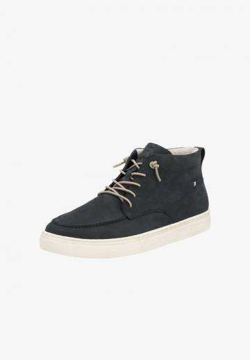 Зимние ботинки