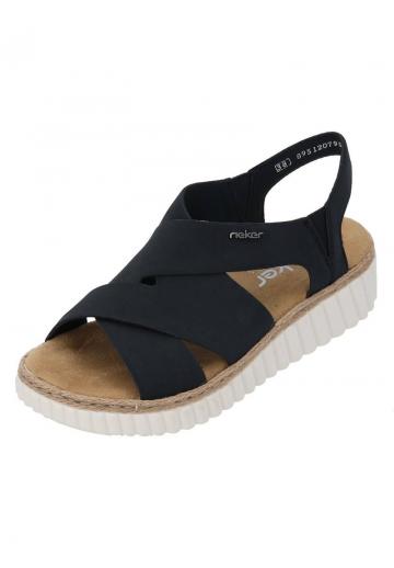 Босоножки на танкетке