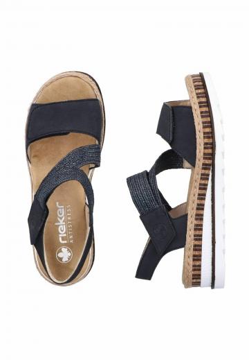 Босоножки на танкетке