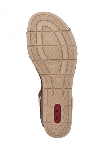 Босоножки на танкетке