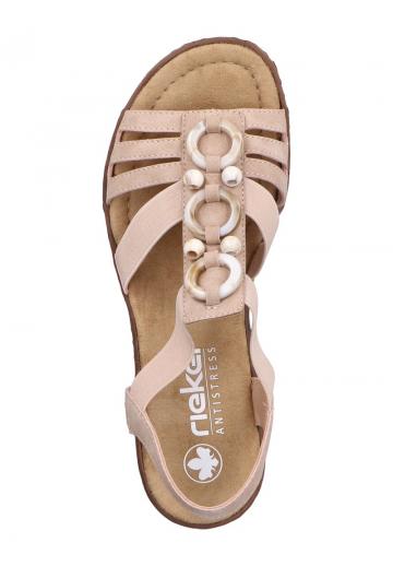 Босоножки на танкетке