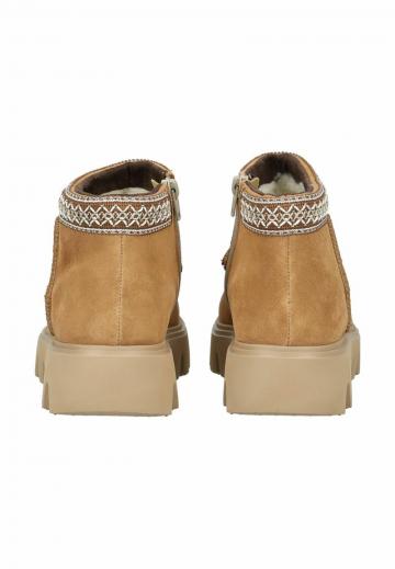 Полусапожки на платформе