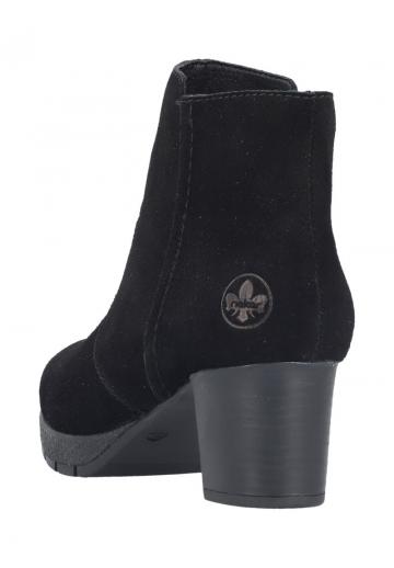 Полусапожки на платформе