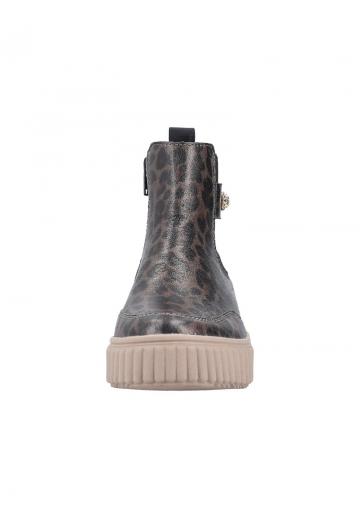 Сапожки на танкетке