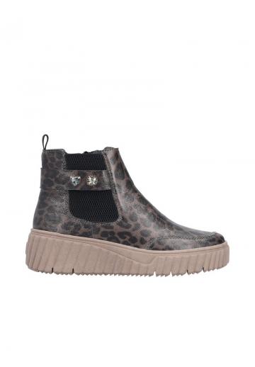 Сапожки на танкетке