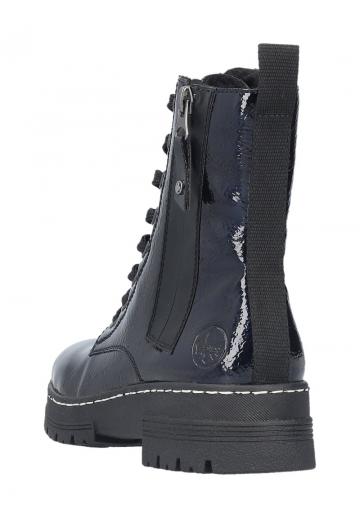 Ботинки на шнуровке