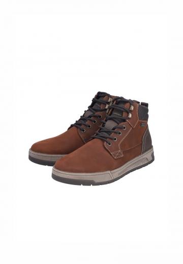 Ботинки на шнуровке